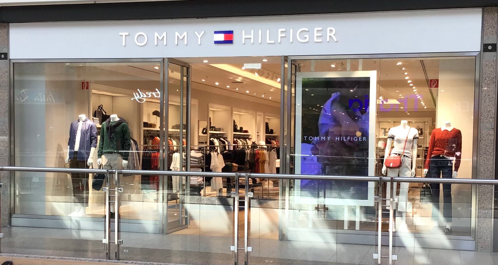 Tommy Hilfiger, Hohenzollernring 58 in Bayreuth