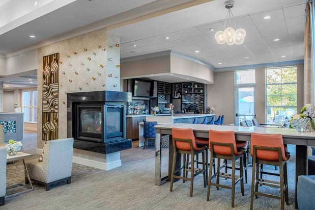 Images Hilton Garden Inn Freeport Downtown