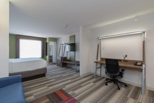 Images Holiday Inn Express & Suites South Bend - Notre Dame Univ., an IHG Hotel