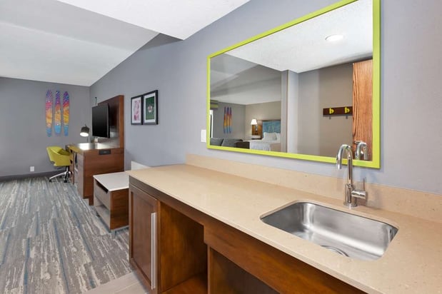 Images Hampton Inn Traverse City