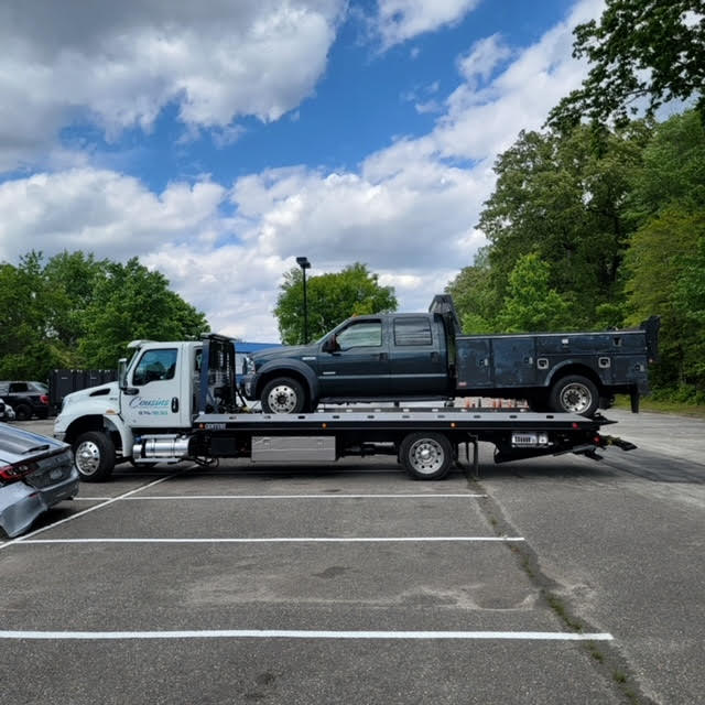 Images Cousins Towing & Recovery