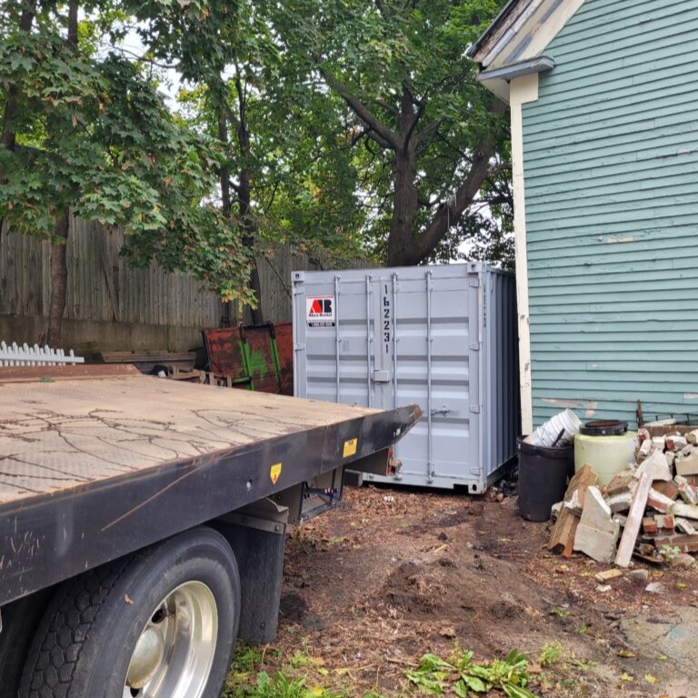 20 ft storage container rental in Biddeford, Maine
20 ft storage container rental delivered Biddefor 