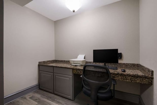 Images SureStay Plus by Best Western San Antonio North
