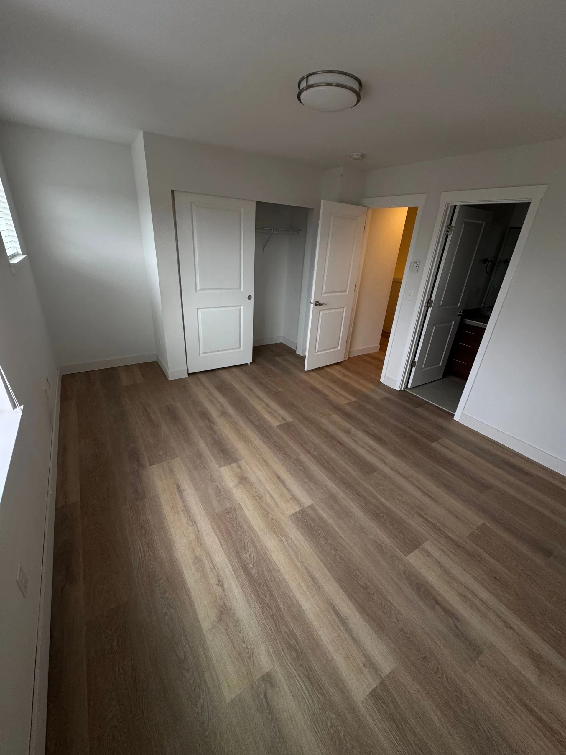 Hardwood Plus LLC Image