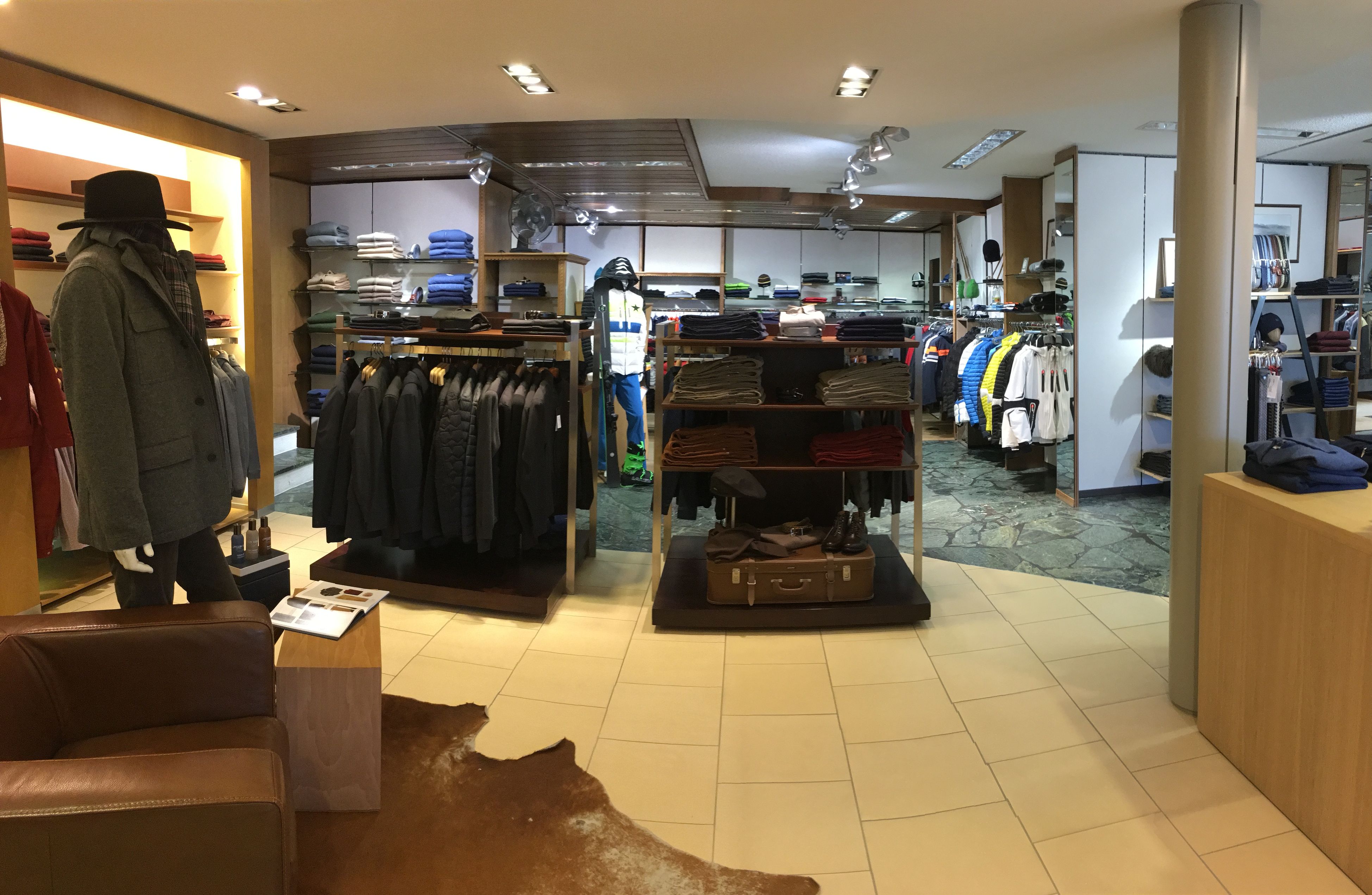 ALEX SPORTS LES BOUTIQUES SA