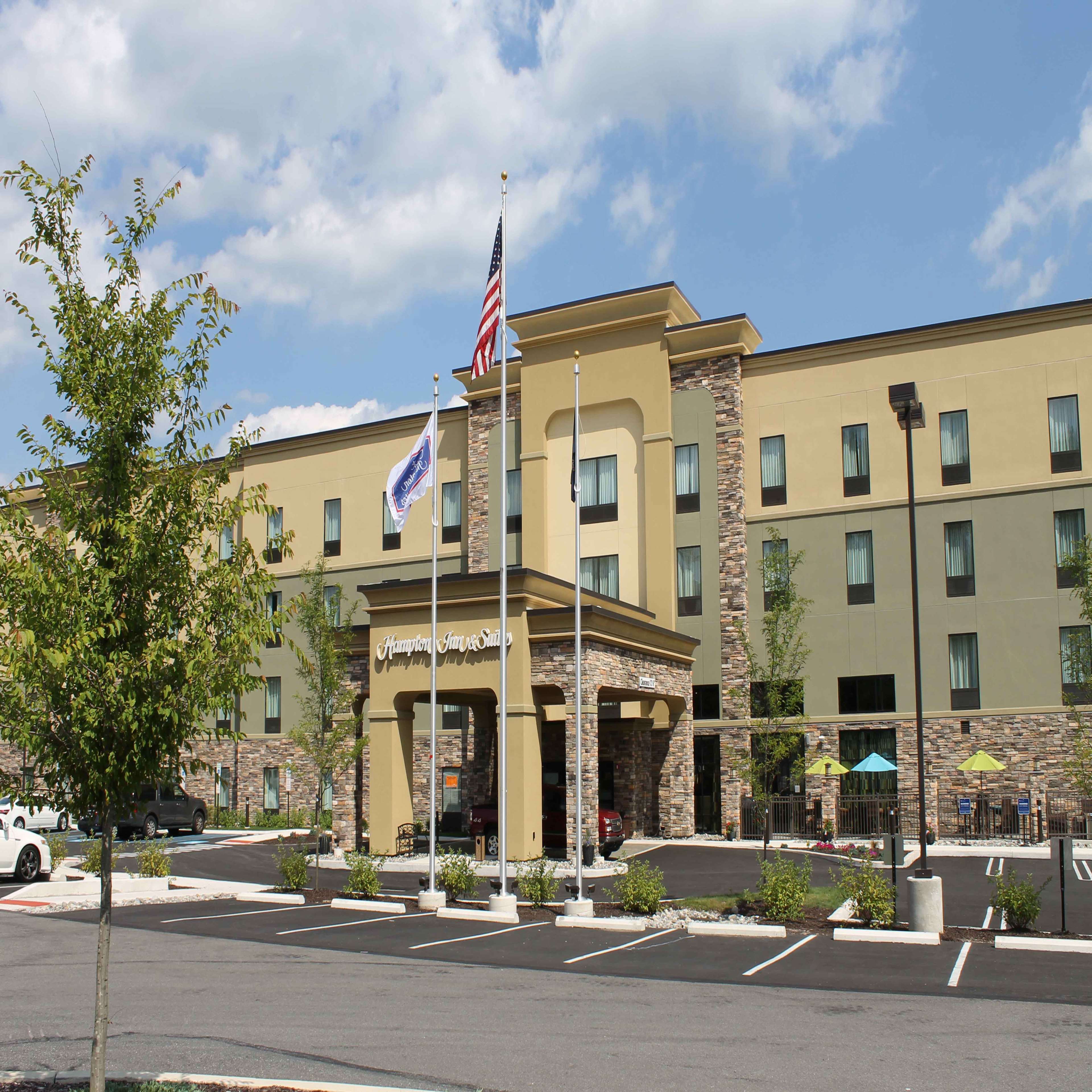 Hampton Inn & Suites Stroudsburg Pocono Mountains, 700 Commerce Blvd ...