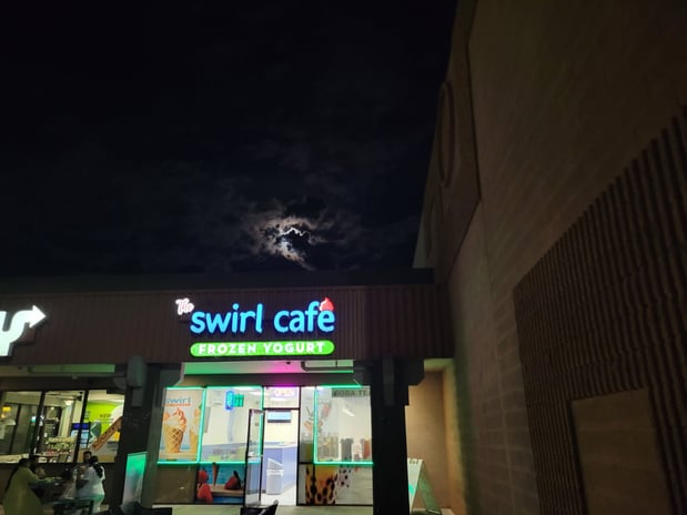 Images The Swirl Cafe Frozen Yogurt, Boba Teas, Smoothies, & Espresso Bar