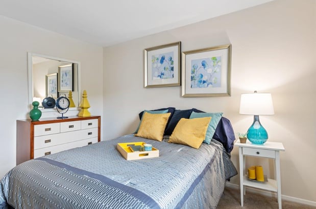 Images Silver Spring Station Apartment Homes