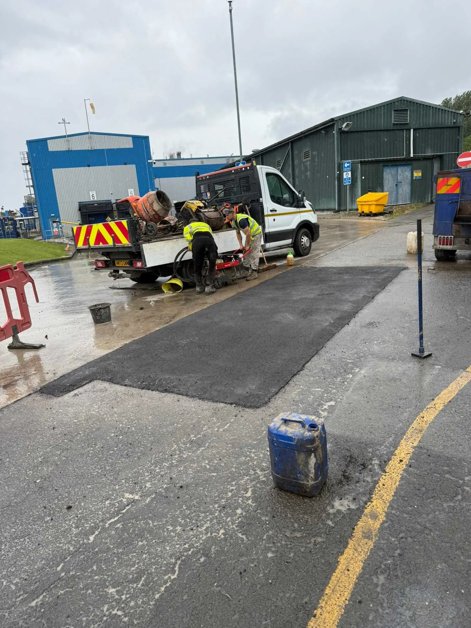 Images Groundforce Midlands Ltd
