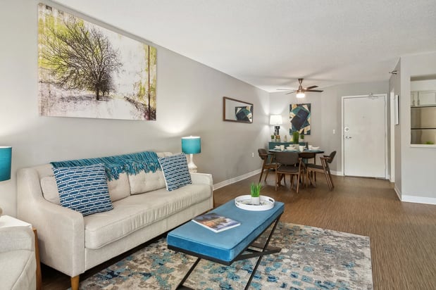 Images Twelve 501 Apartment Homes