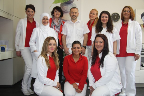 Zahnarztpraxis Rauf Ibisi, Bucher Straße 45 in Nürnberg