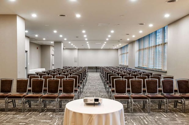 Images Inn at The Colonnade Baltimore - a DoubleTree by Hilton Hotel