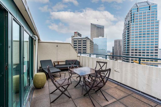 Images Embassy Suites by Hilton Indianapolis Downtown