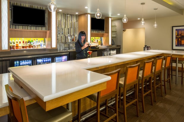Images Holiday Inn Portland-Airport (I-205) by IHG