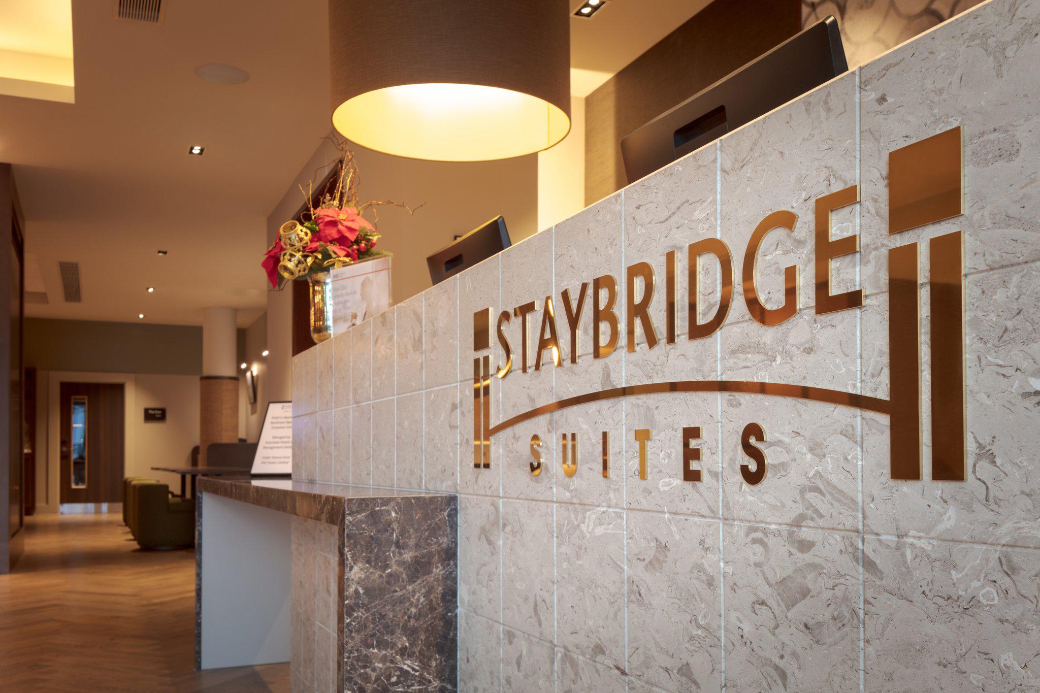 Images Staybridge Suites London - Heathrow Bath Road, an IHG Hotel