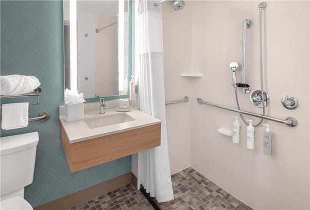 Images Hilton Garden Inn Queens/JFK Airport