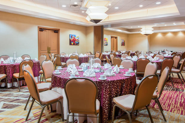 Images Crowne Plaza Houston Med Ctr-Galleria Area by IHG