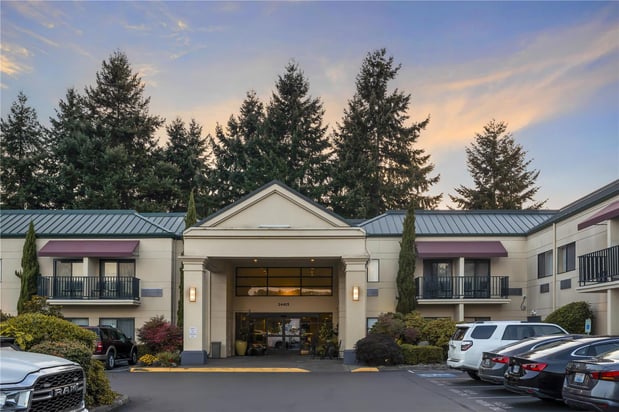 Images Best Western Plus Plaza by the Green