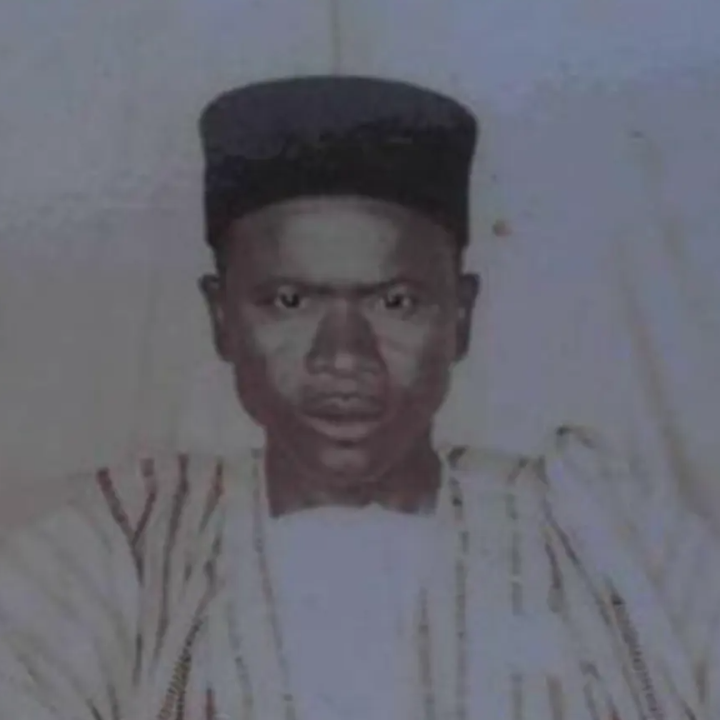 MAÎTRE SOUARE MARABOUT VOYANT MÉDIUM RETOUR AFFECTIF À LIMOGES,POITIERS,TULLE,GUÉRET,NIORT voyance, cartomancie