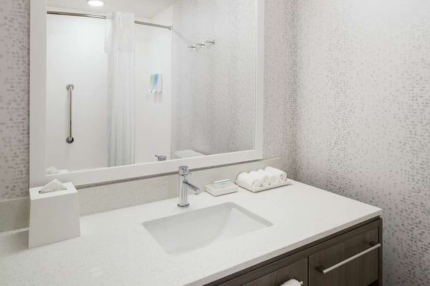 Images Home2 Suites by Hilton Orlando Airport