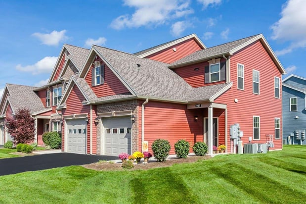 Images Saratoga Crossing Apartments & Townhomes
