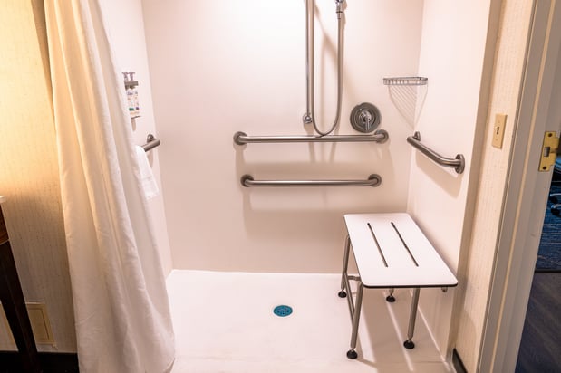 Images Holiday Inn & Suites Oakland - Airport by IHG