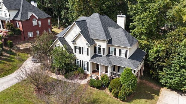 Images Valle's Roofing & Construction