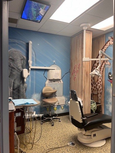 Dentistry for Children - Camp Creek Image