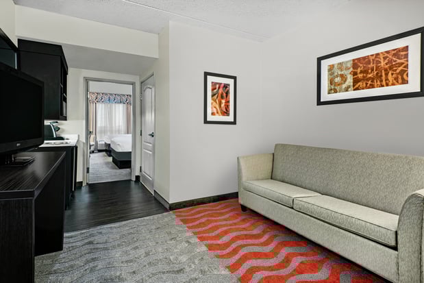Images Holiday Inn & Suites College Station-Aggieland by IHG