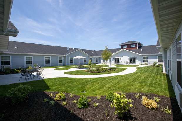 Images Oak Pointe of Washington