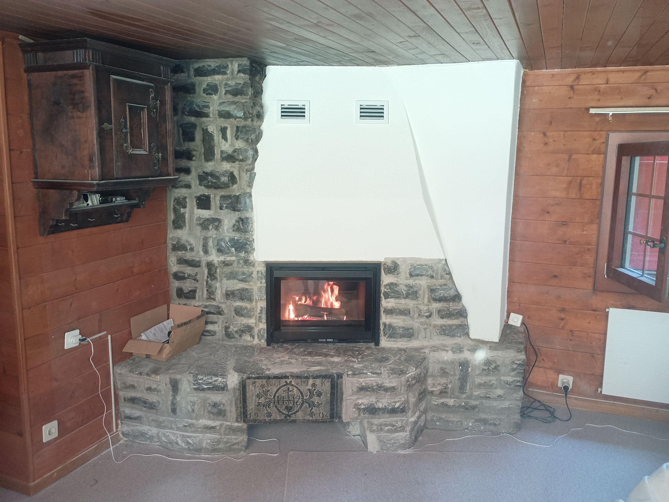 L'Art du Feu, Lathion Cheminée, Rue de Girouda 3 in Noës