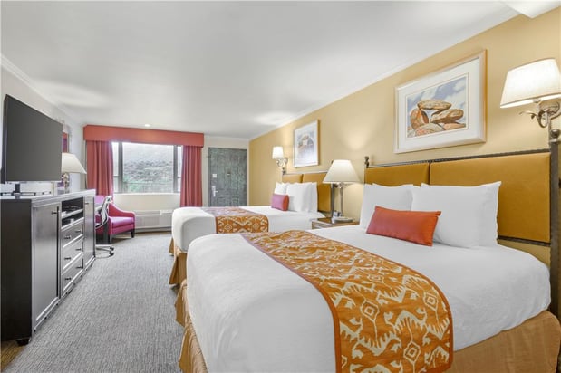 Images Best Western Plus Arroyo Roble Hotel & Creekside Villas