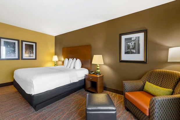 Images Best Western Plus Tupelo Inn & Suites
