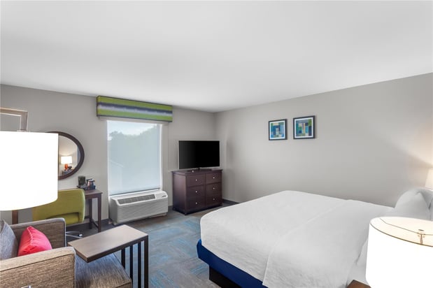Images Hampton Inn Huntington University Area