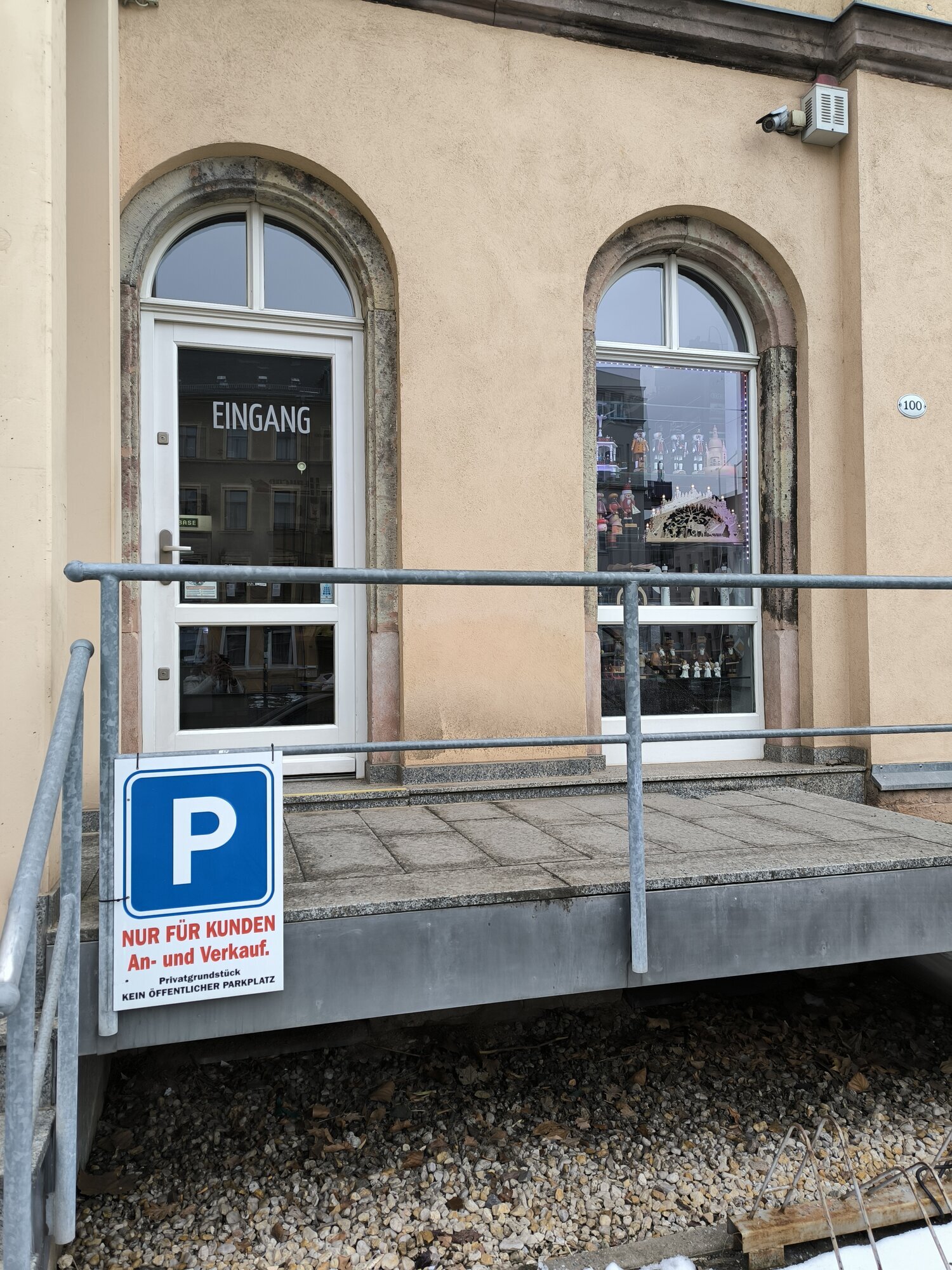A&V STRANA, Straße der Nationen 100 in Chemnitz