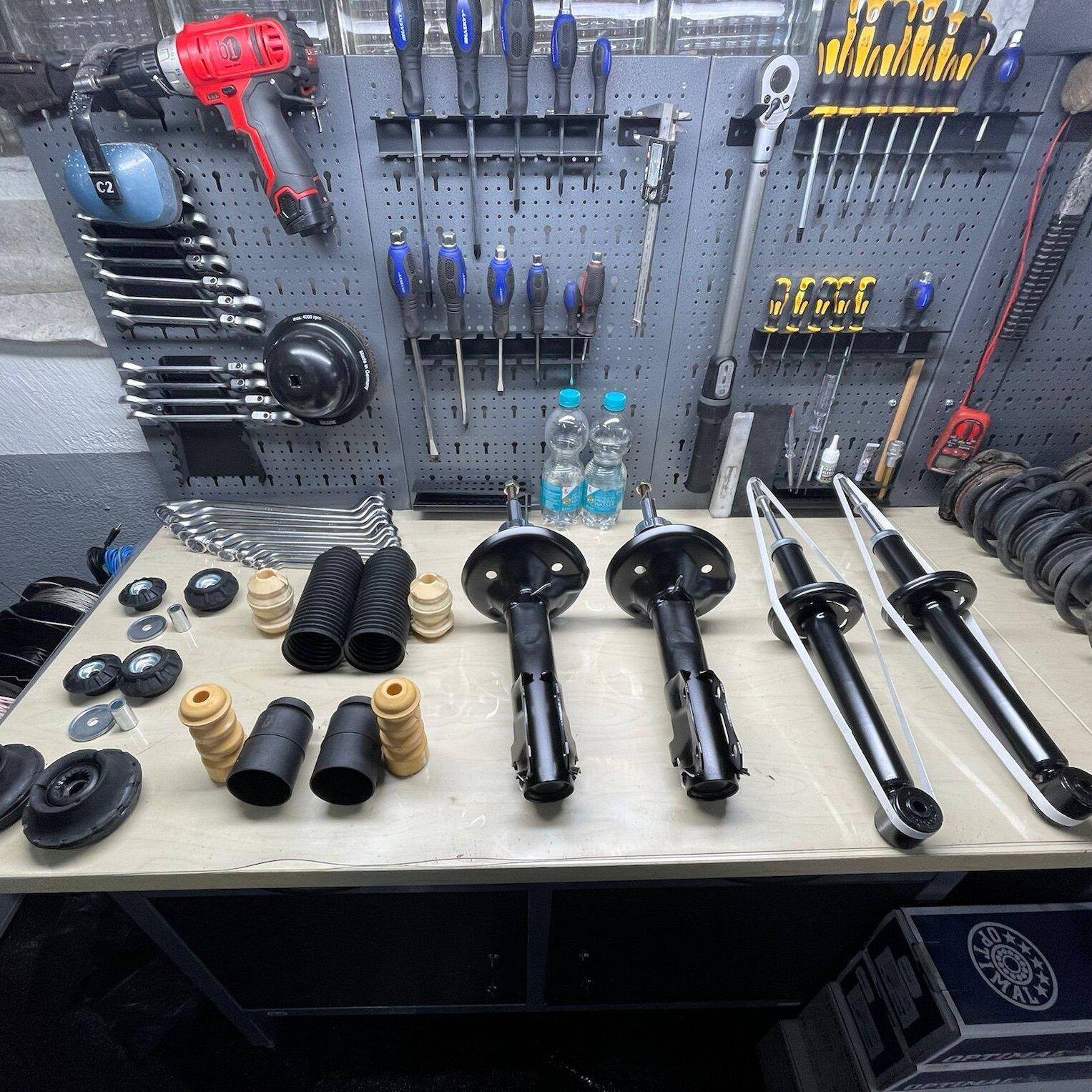 Bilder TJs Garage GmbH