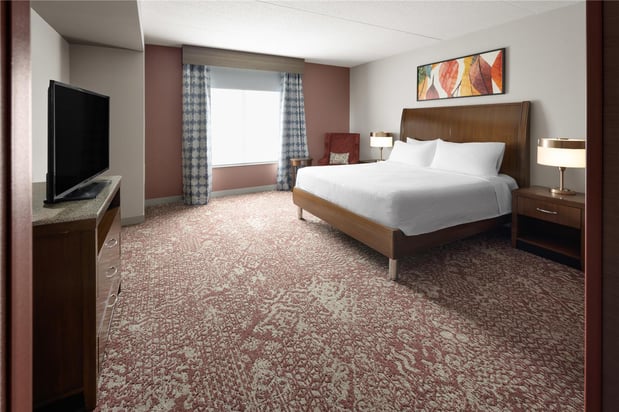 Images Hilton Garden Inn State College