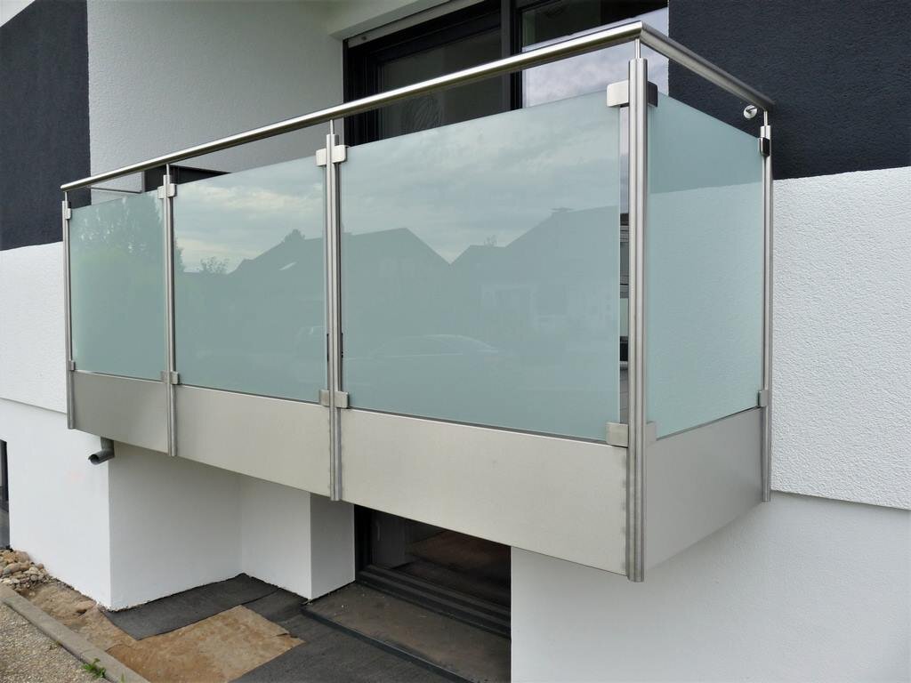 Bild 66 Schmid + Jakobs - Bauelemente in Edelstahl Glas Aluminium in Mönsheim