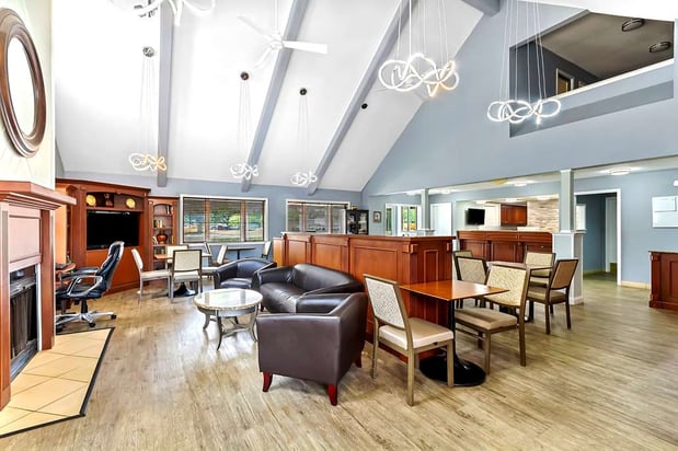 Images SureStay Studio by Best Western Pensacola