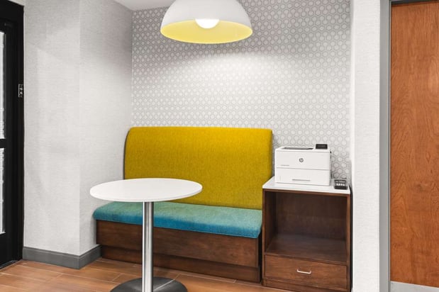 Images Hampton Inn Seekonk