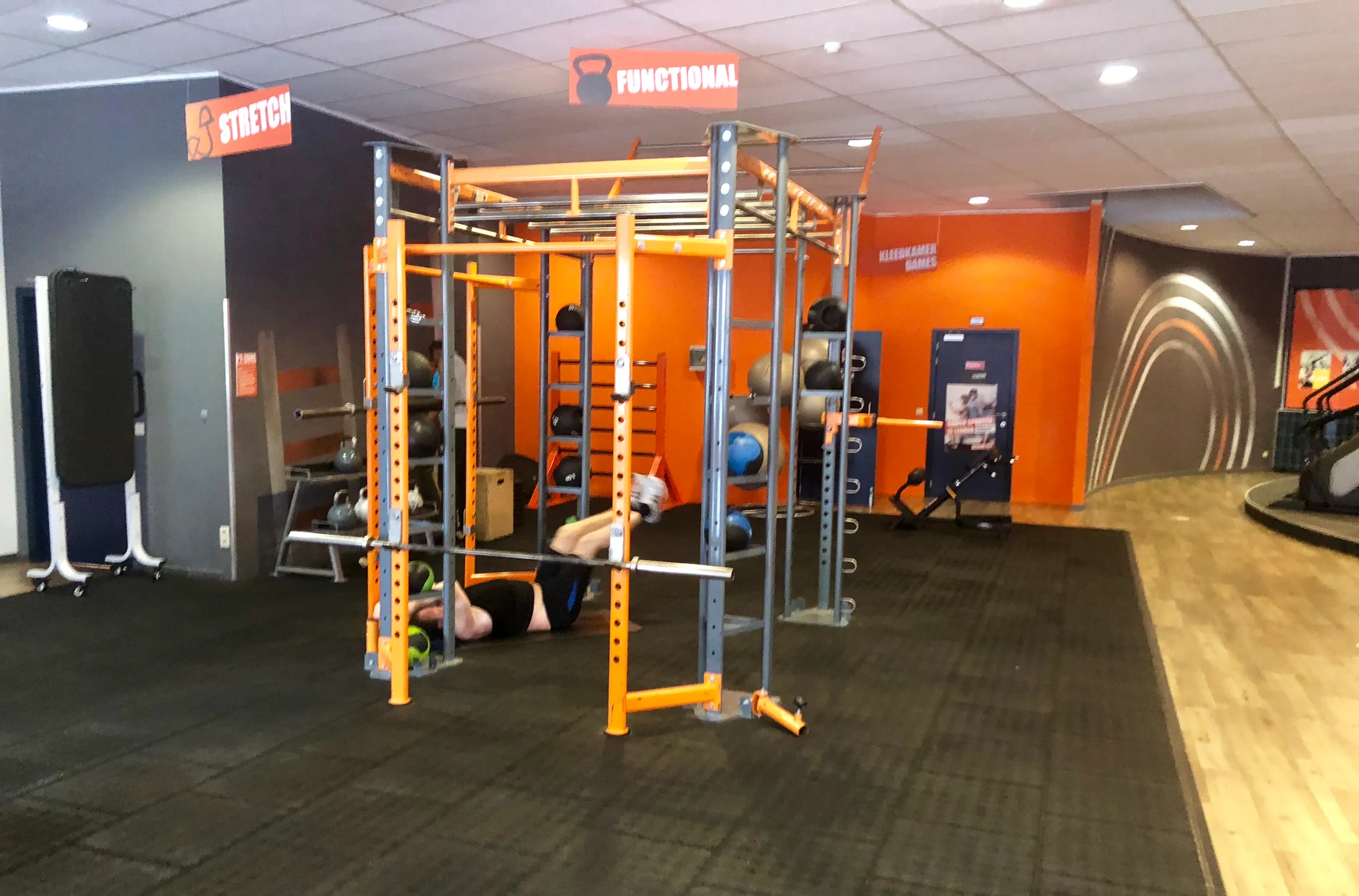 Images Basic-Fit 24/7