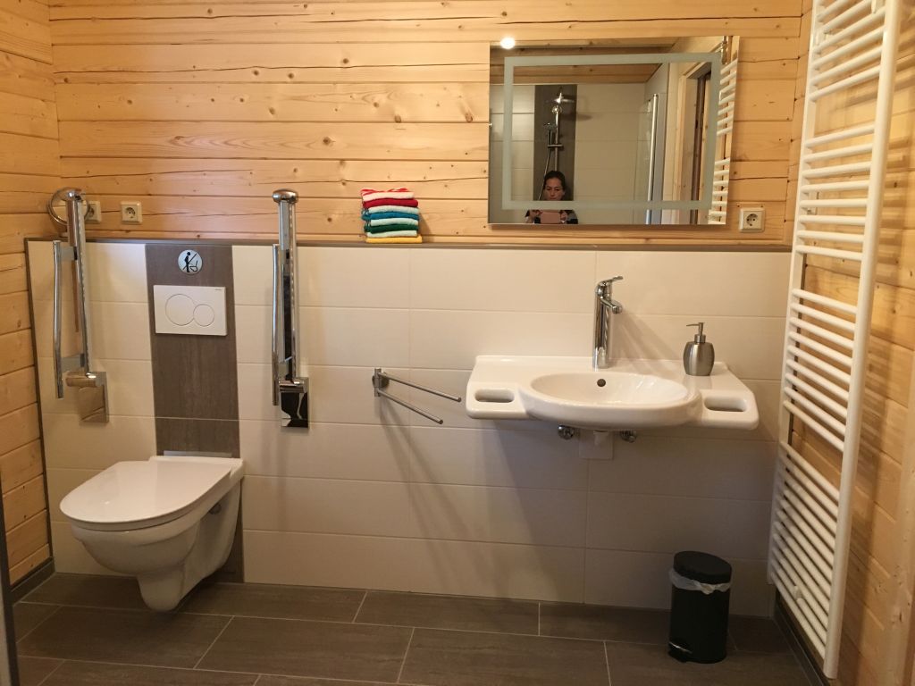 Ferienwohnung und Ferienhaus Hankel, Kraftwerkstraße 5 in Edertal