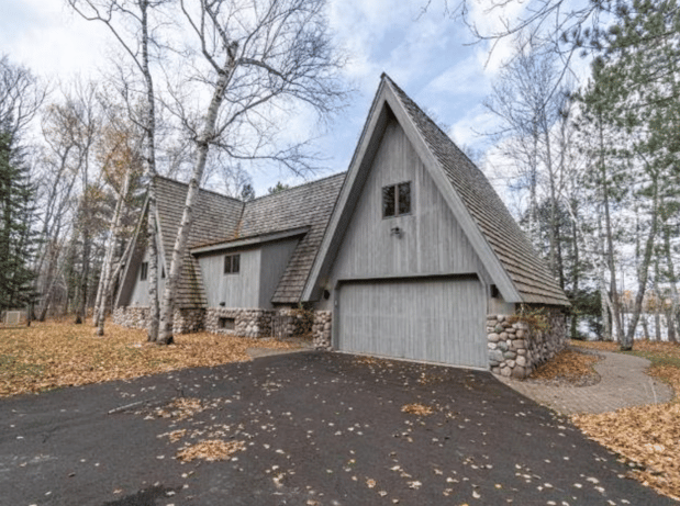 Images Thomas J Lee- Minocqua Realtor