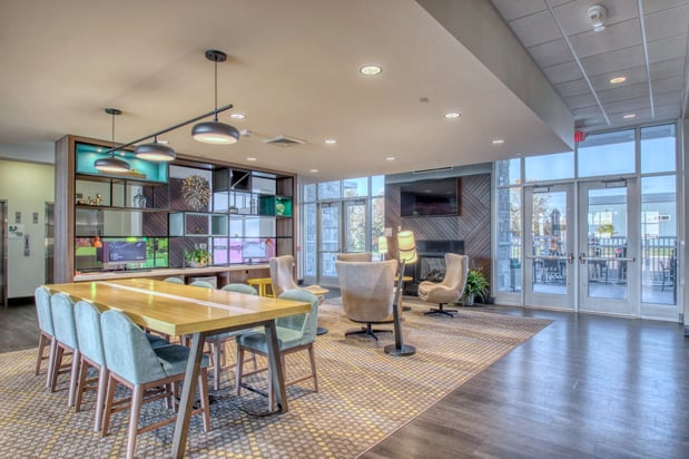 Images Holiday Inn Appleton by IHG