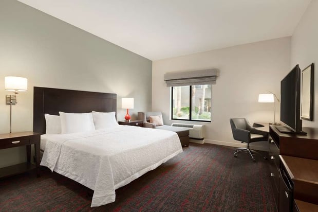 Images Hampton Inn & Suites Phoenix Glendale-Westgate