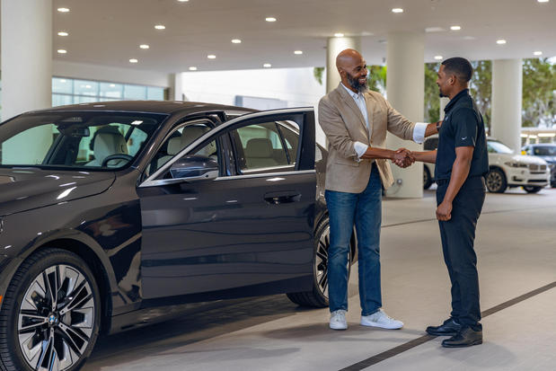 Images BMW of Pembroke Pines