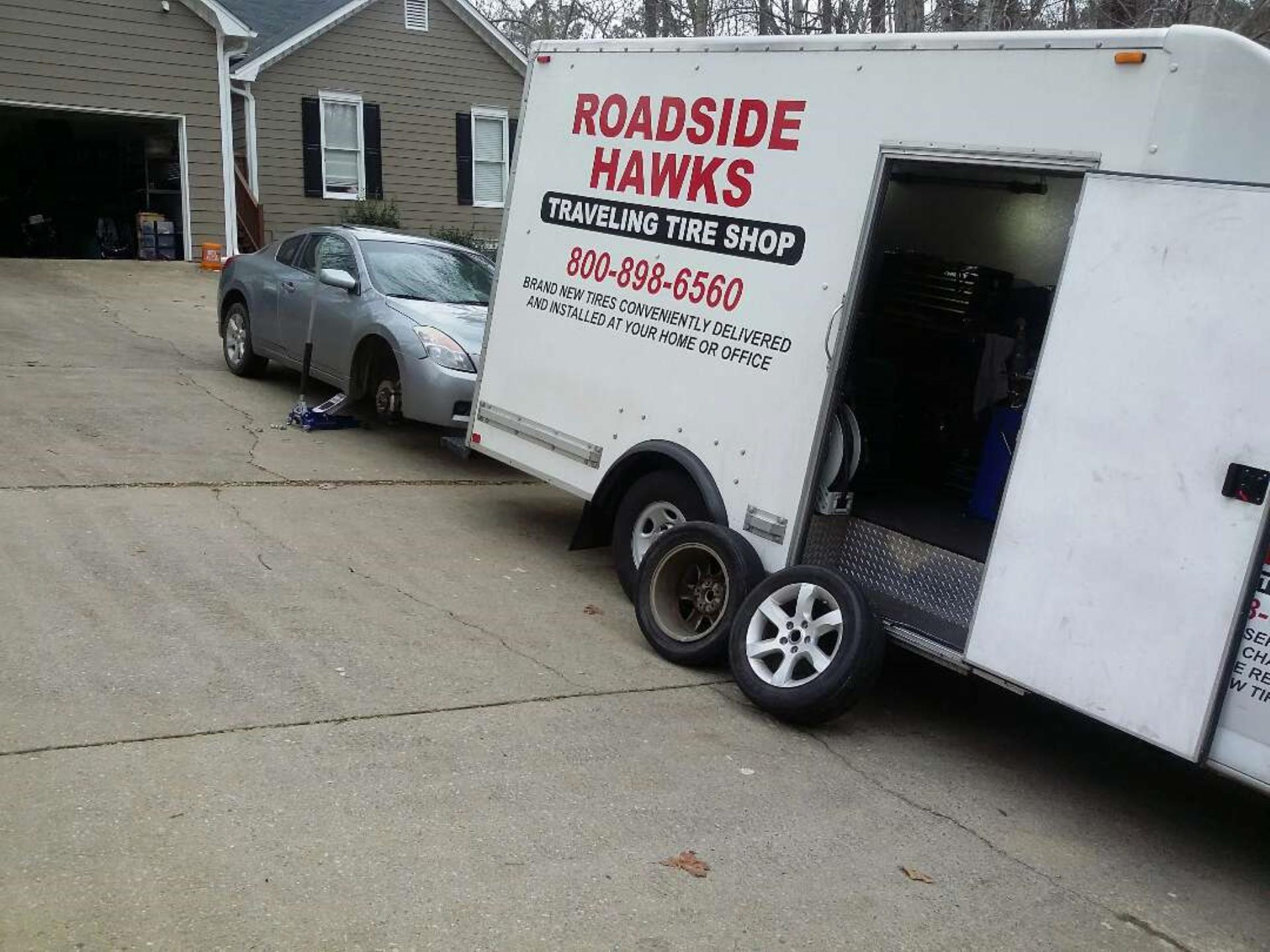 24 Hour Roadside Hawks Traveling Tire Shop Atlanta - Brand New Tires Delivered and Installed On The Side Of The Road. Mobile Tire Installation includes mounting and speed balancing onsite at your breakdown location - (404) 478-7887 for Roadside Assistance in Atlanta.