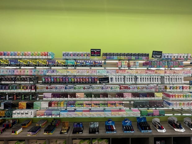 Images World of Smoke & Vape - Alta Mere