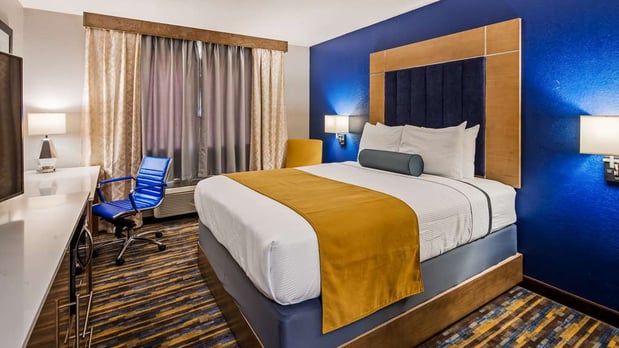 Images Best Western DeWitt
