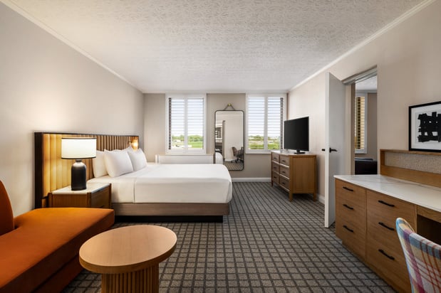 Images Crowne Plaza Louisville Airport Expo Ctr by IHG